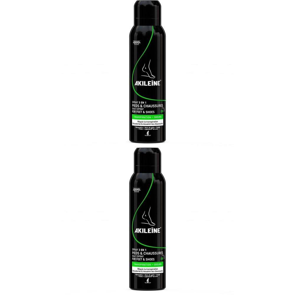 Deux flacons spray noirs avec détails verts. Inscription: Akileïne, Spray 3 en 1, Pieds & Chaussures. Symbole de pied.