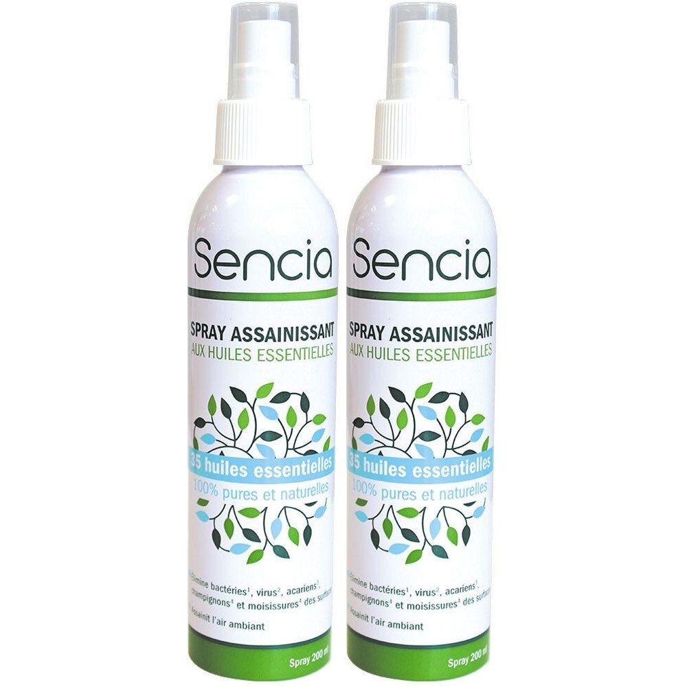 Deux flacons spray blancs "Sencia". Texte: Spray assainissant aux huiles essentielles. Contient 15 huiles essentielles.