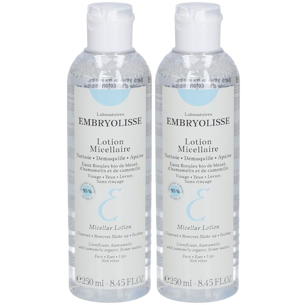 Deux flacons de Lotion Micellaire. Bouchons blancs, liquide transparent. Inscription: EMBRYOLISSE, Lotion Micellaire, 250 ml.
