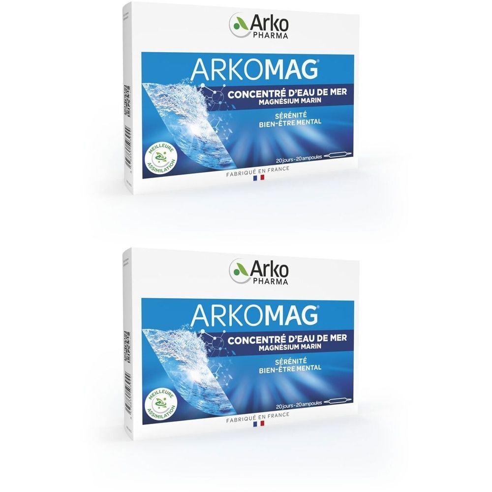 Deux boîtes blanches avec bande bleue. Inscription: Arkomag, Concentré d'eau de mer, Magnésium marin. Fabriqué en France.