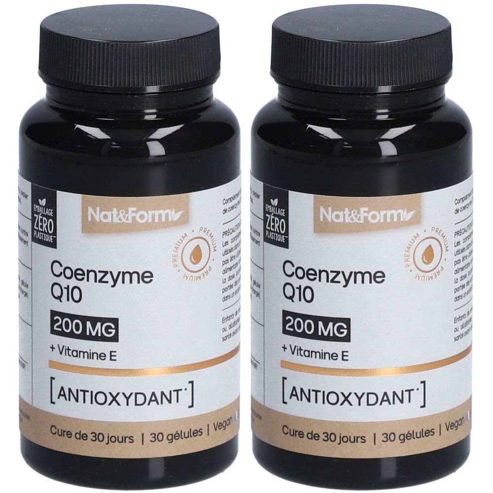 Deux flacons noirs avec bouchons noirs. Étiquettes : "Nat&Form Coenzyme Q10 200 MG + Vitamine E". Contient 30 gélules.