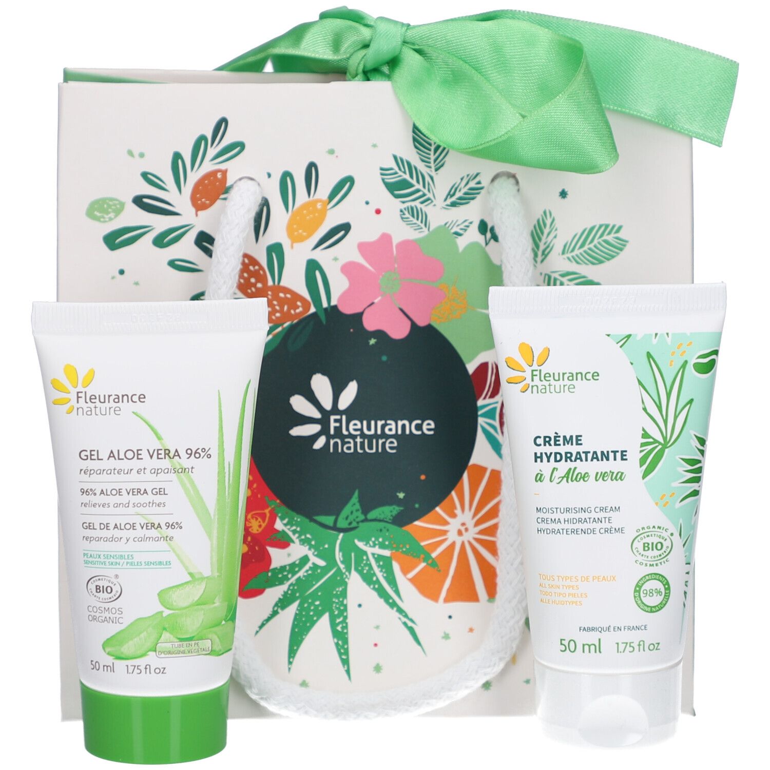 Geschenkset mit zwei Tuben und einem Schwamm in einer Papiertüte. Logo Fleurance nature. Text: Gel Aloe Vera, Crème hydratante.