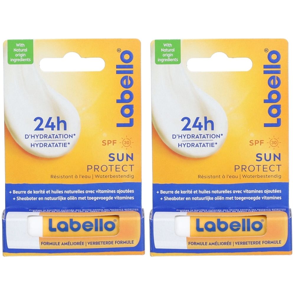 Deux sticks Labello Sun Protect. Emballage jaune et blanc avec informations produit. Marque Labello, protection solaire SPF 20.