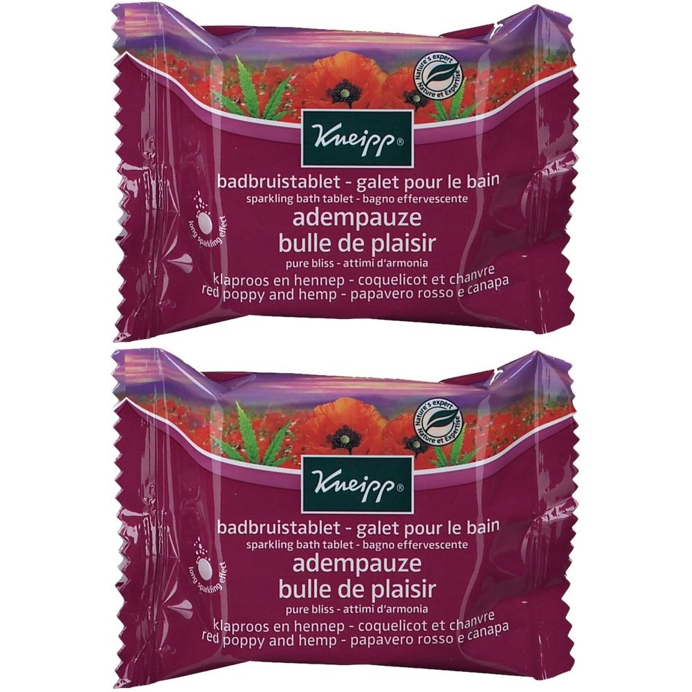 Deux tablettes de bain rectangulaires emballées. Inscription : Kneipp, galet pour le bain, adempauze, bulle de plaisir, coquelicot et chanvre.
