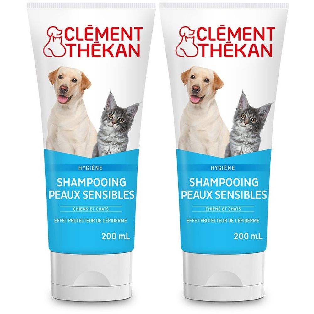 Deux tubes de shampooing. Sur chaque tube: logo, chien, chat, texte: Shampooing Peaux Sensibles, 200 ml.