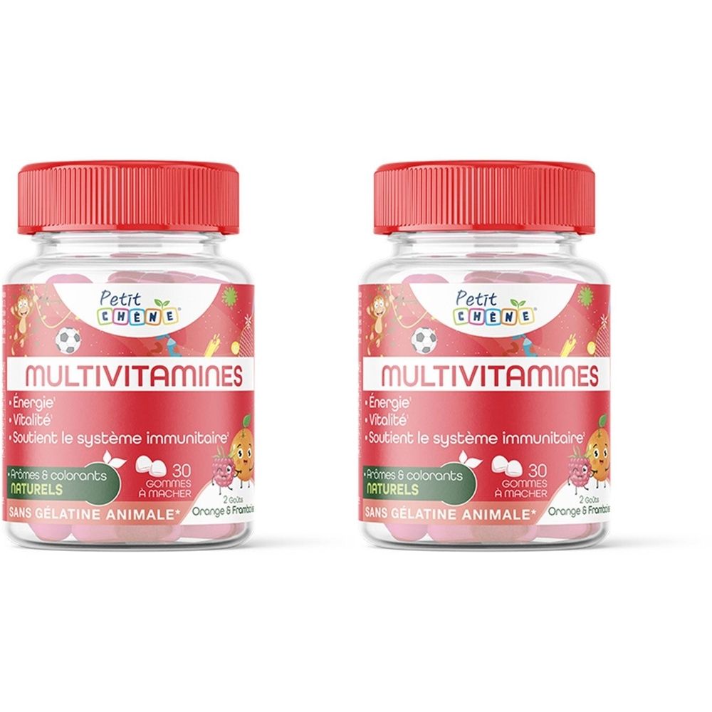 Zwei Flaschen Petit Chêne Multivitamines. Rote Deckel, transparente Behälter mit rosa Gummibärchen. Aufschrift: Multivitamines, 30 Gummis.