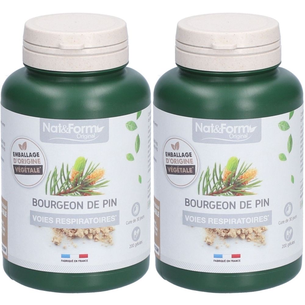 Zwei grüne Flaschen mit weißem Deckel. Auf den Etiketten steht "BOURGEON DE PIN" und "VOIES RESPIRATOIRES". Marke: Nat&Form.