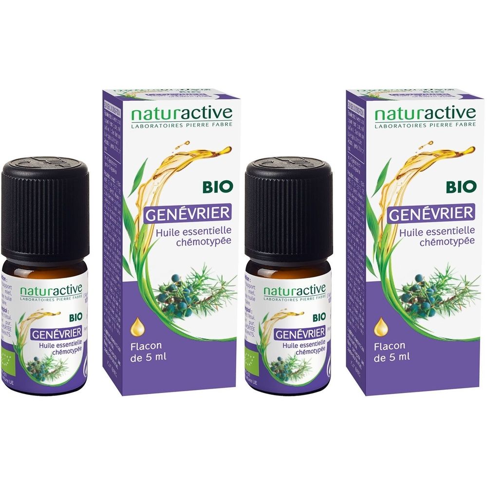 Drei Flakons und zwei Schachteln. Aufschrift: naturactive BIO Genévrier Huile essentielle chémotypée. Flakon de 5 ml.