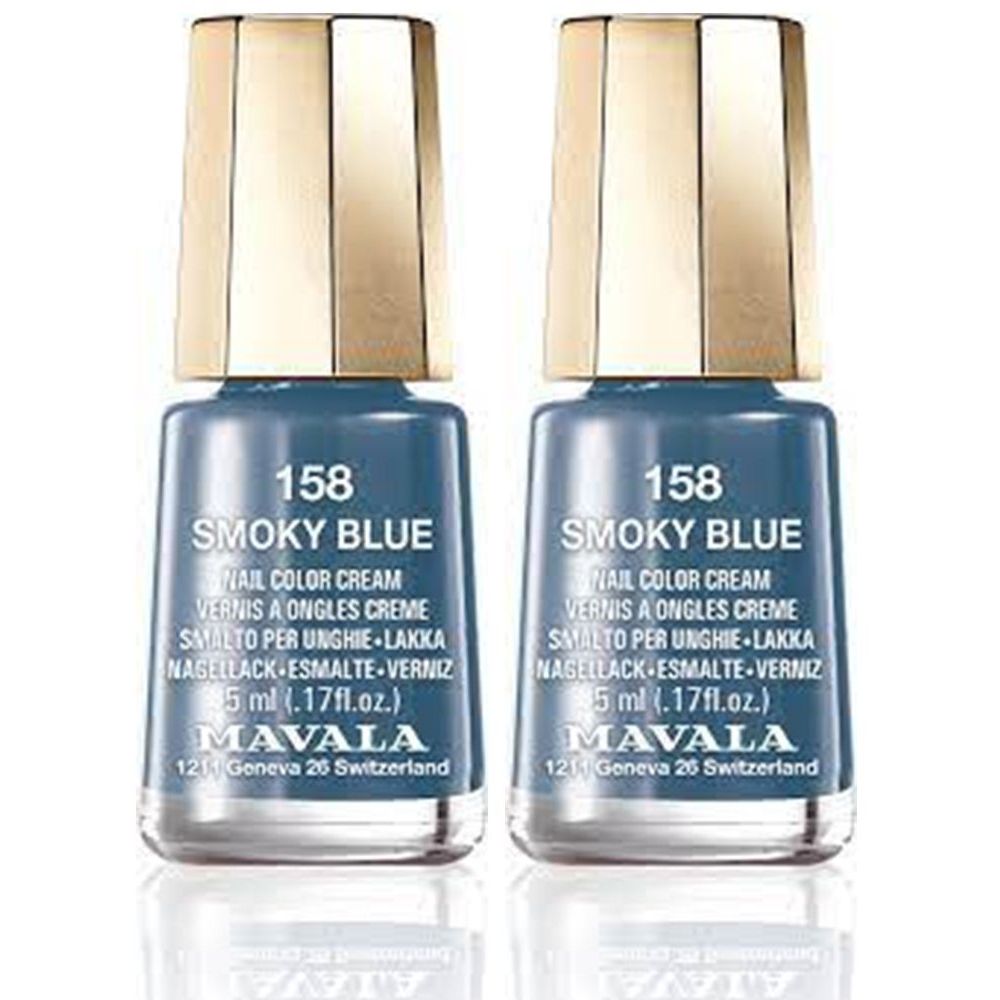 Zwei Flakons Nagellack, Smoky Blue, mit goldenen Kappen. Aufschrift: 158 Smoky Blue, Mavala, 5 ml.