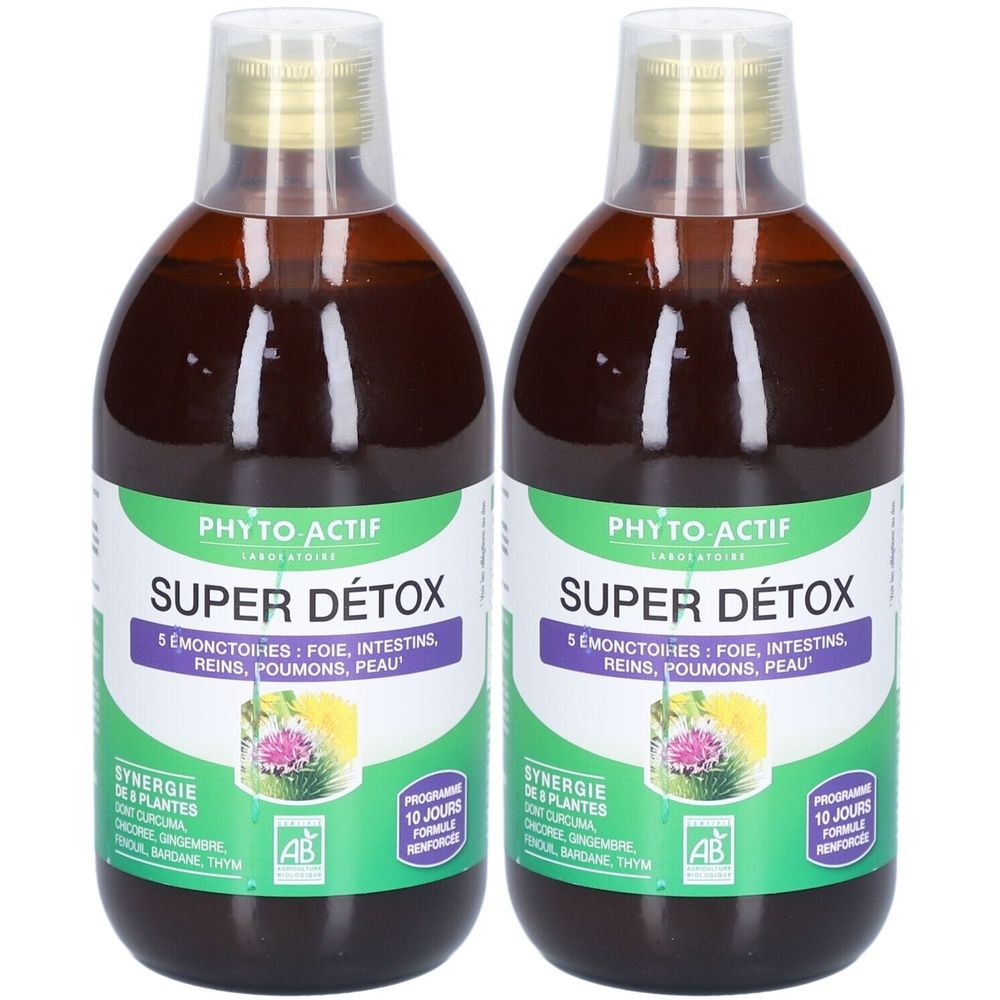 Zwei Flaschen PHYTO-ACTIF Super Détox. Grüne und weiße Etiketten mit Produktnamen und Inhaltsangaben. Goldfarbene Verschlüsse.