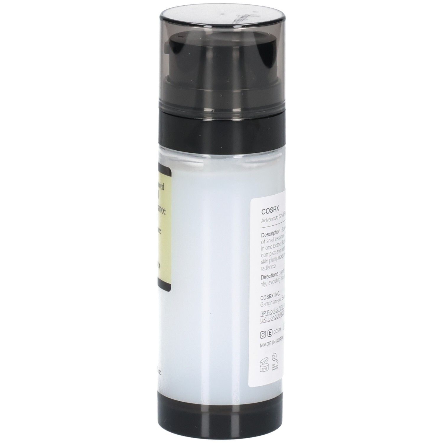 Cosrx Advanced Snail Radiance Dual Essence Flasche, Seitenansicht mit weißer Flüssigkeit.