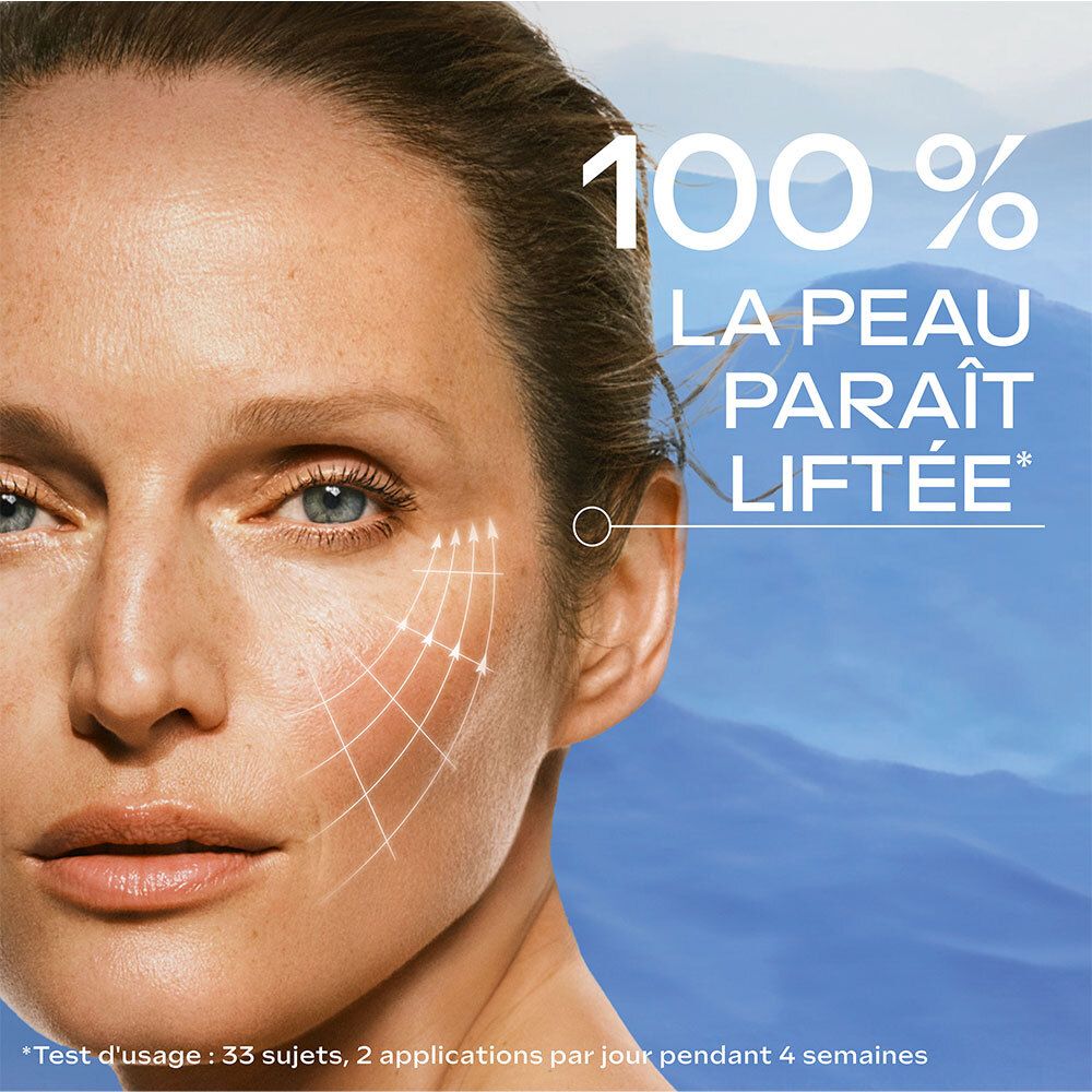 Nahaufnahme eines Gesichts. Auf der Haut sind Linien eingezeichnet. Text: 100% LA PEAU PARAÎT LIFTÉE*. *Test de usage: 33 sujets, 2 applications par jour pendant 4 semaines.