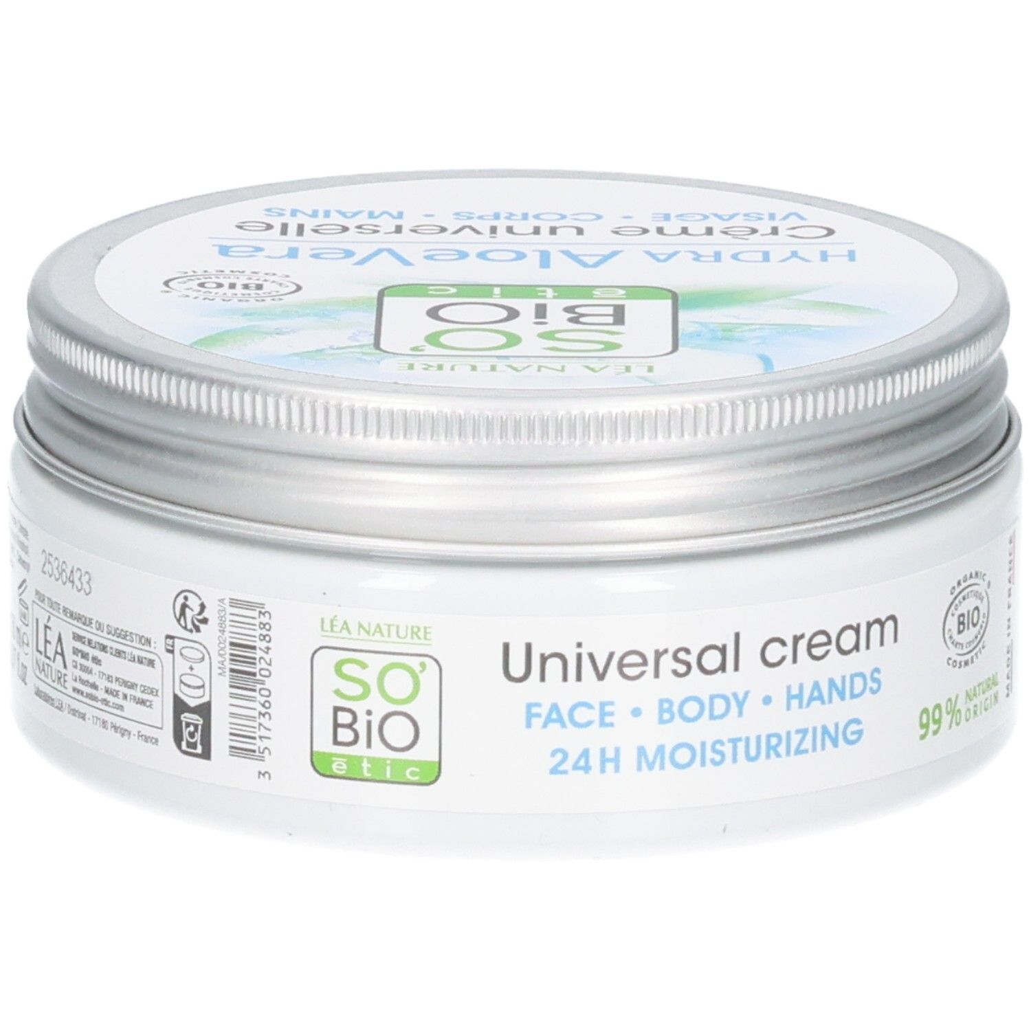 Weißer Creme-Tiegel mit silbernem Deckel. Aufschrift: Universal cream, Face, Body, Hands, 24H moisturizing. Bio-Zertifizierung, 99% natürlich.