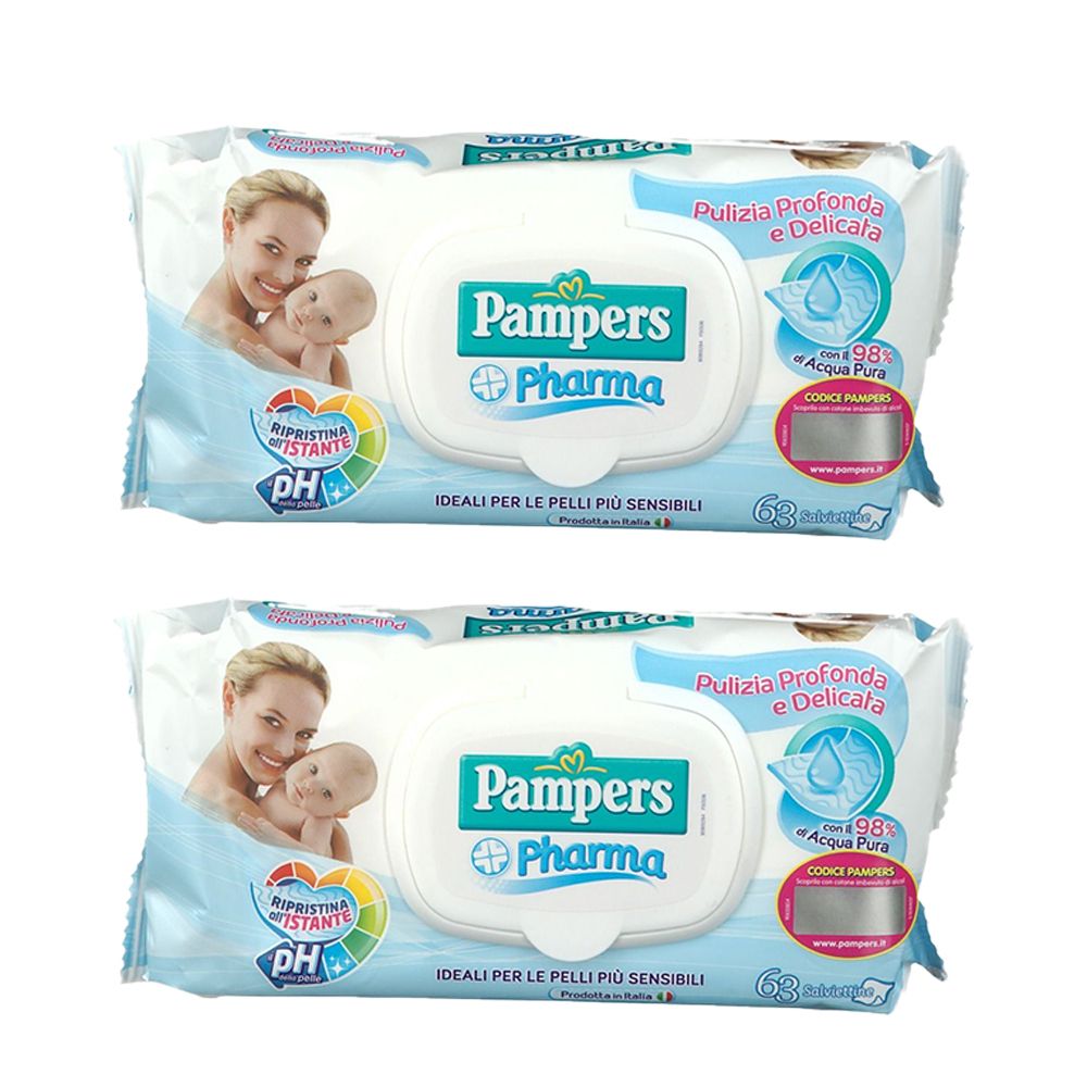 Deux paquets de lingettes. Inscription : Pampers Pharma. Image d'une mère et d'un bébé. Texte : Pour peaux sensibles.