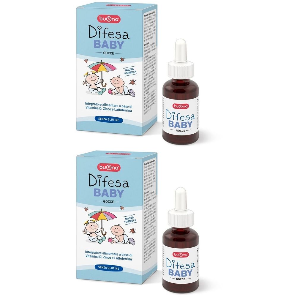 Zwei Kartons mit "buona difesa BABY"-Aufdruck. Aufschrift: Gocce, Integratore alimentare. Ohne Gluten. Illustration: Babys mit Regenschirm.