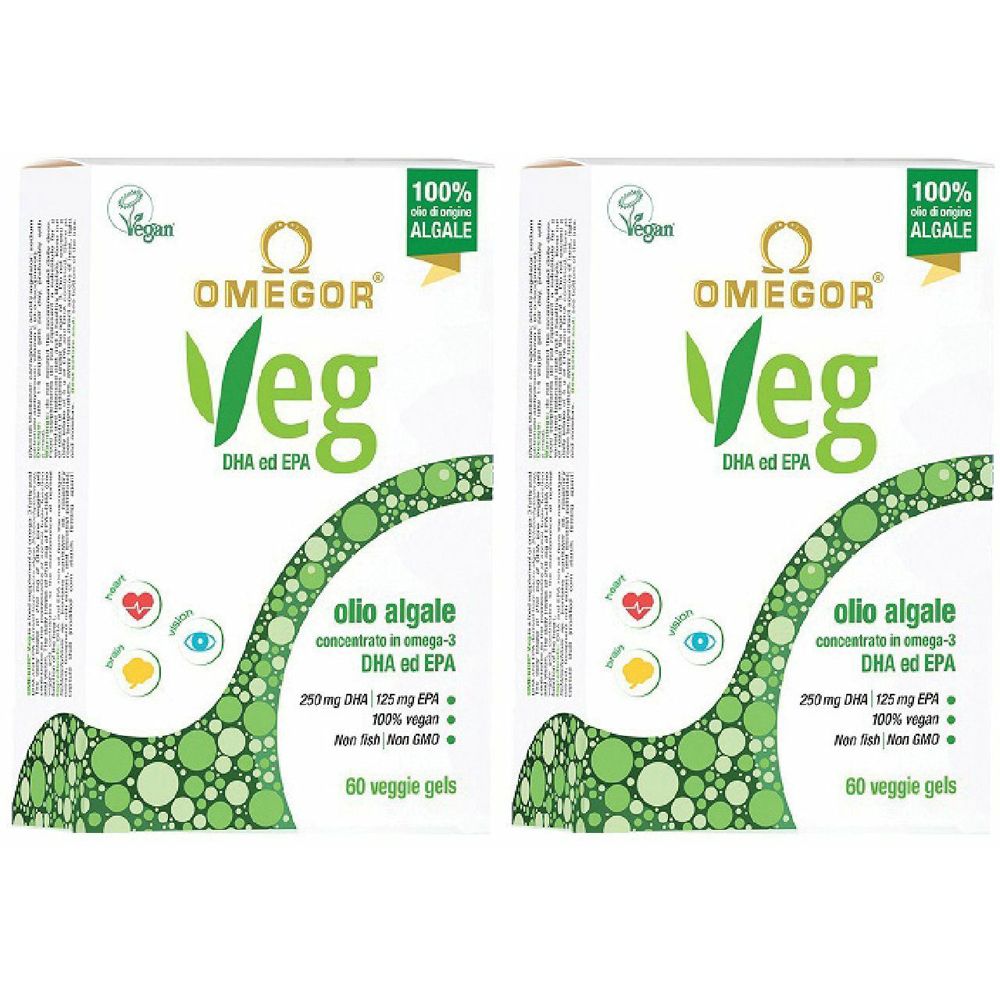 Deux boîtes Omegor Veg. Boîtes blanches avec texte et logos verts. Contient 60 gélules. Inscription : 100% algues.