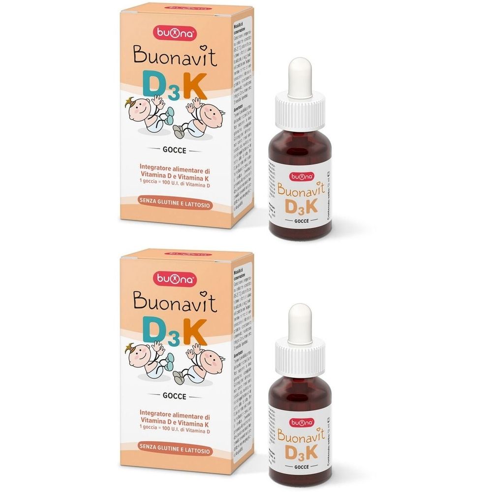 Zwei Packungen und Fläschchen. Auf den Packungen und Fläschchen steht BuonaVit D3K. Tropfen mit Vitamin D und K.