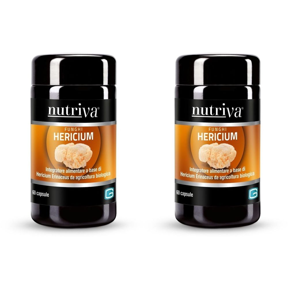 Zwei schwarze Flaschen mit Etiketten. Aufschrift: Nutriva, Hericium. Abbildung eines Pilzes. 60 Kapseln. G-Zeichen.