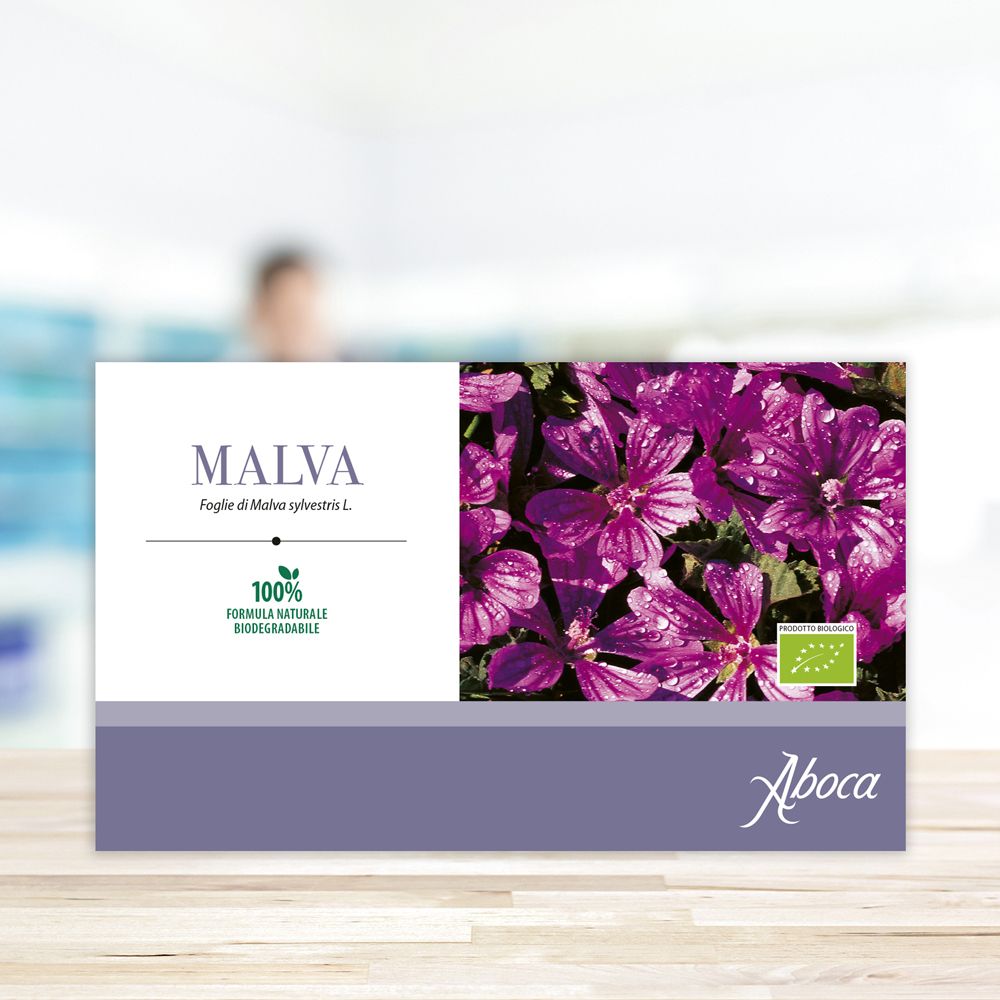 Verpackung mit Malva-Blüten und Text: MALVA, Aboca, 100% biologisch abbaubar. Bio-Siegel.