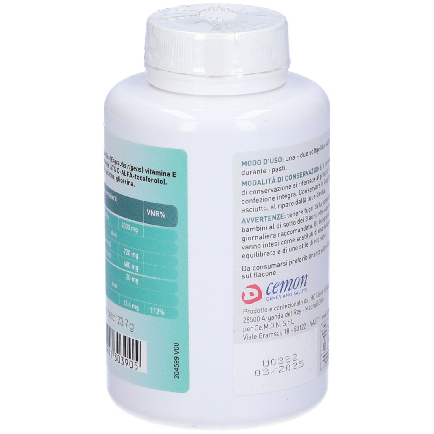 Rückseite der weißen Flasche. Nährwertangaben und Marke Cemon.