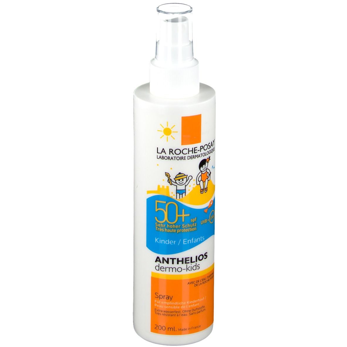 Flacon spray blanc et orange. Inscription: Anthelios dermo-kids Spray. Illustrations d'enfants à la plage. Protection solaire 50+.