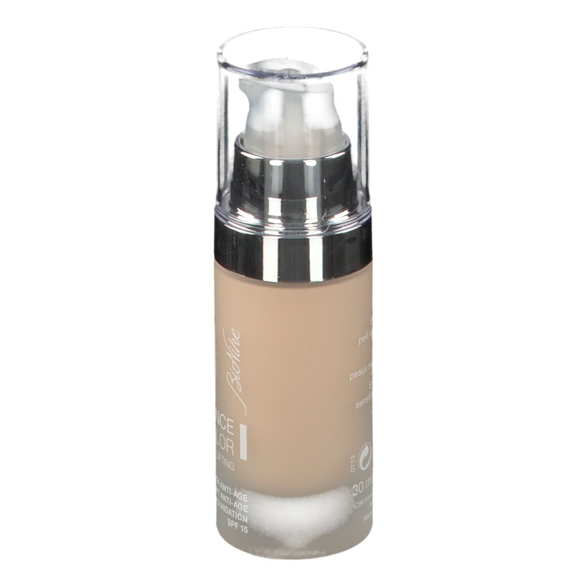 Beige Foundation-Flakon mit silbernem Pumpkopf. Beschriftung: DEFENCE COLOR LIFTING, I, SPF 15. Marke: BioNike.