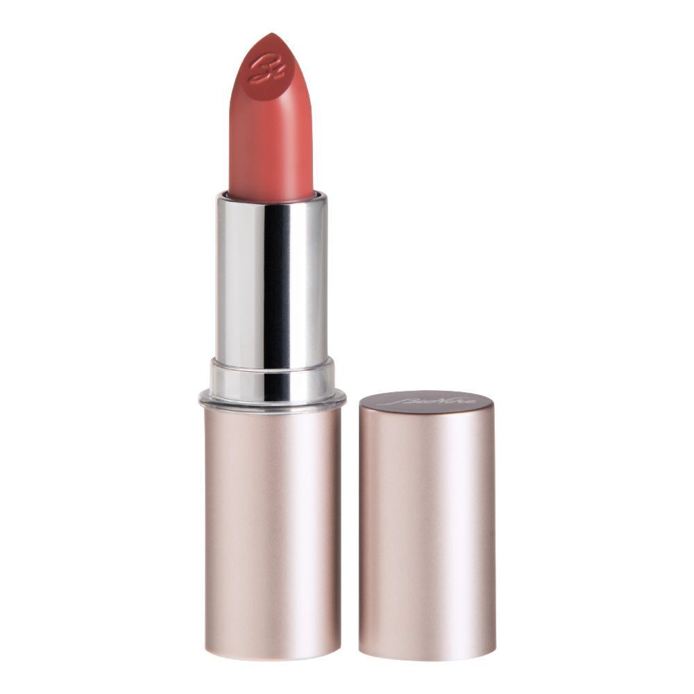 Rouge à lèvres avec capuchon ouvert. Le rouge à lèvres est de couleur rose-brun. Le rouge à lèvres et le capuchon sont argentés.