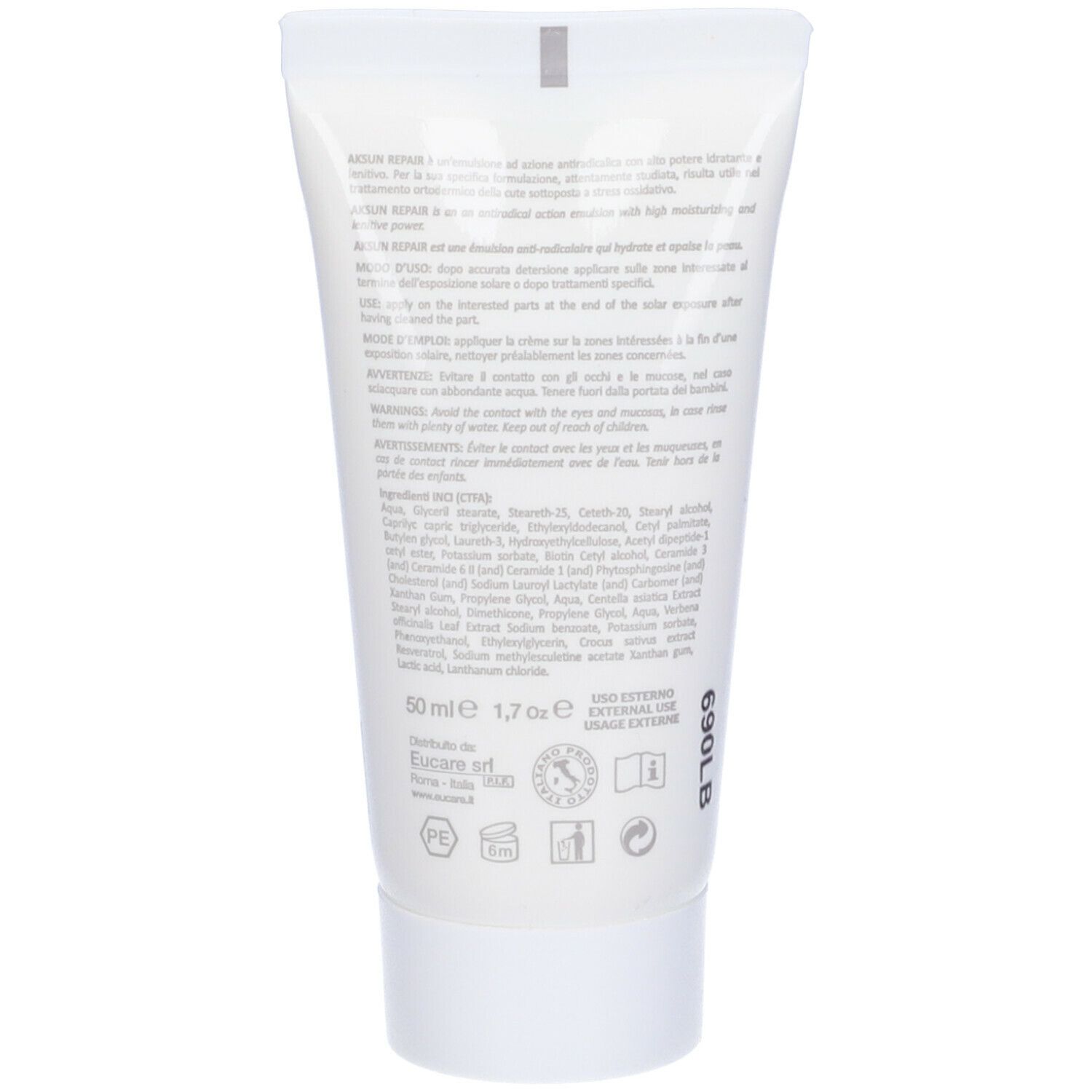 Rückseite der Tube. Text und Inhaltsstoffe. Aufschrift: 50 ml, 1,7 oz. Verschiedene Symbole.