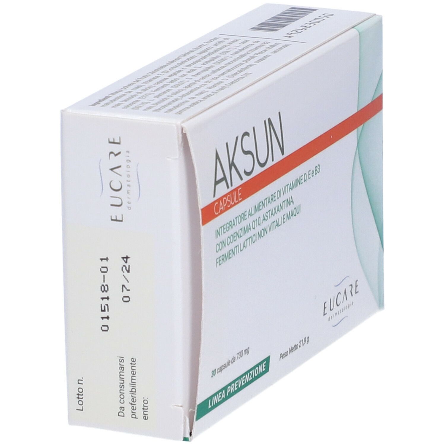 Schachtel "AKSUN CAPSULE". EUCARE. Inhaltsstoffe: Vitamine, Coenzym Q10, Astaxanthin. Haltbarkeit bis 07/24.