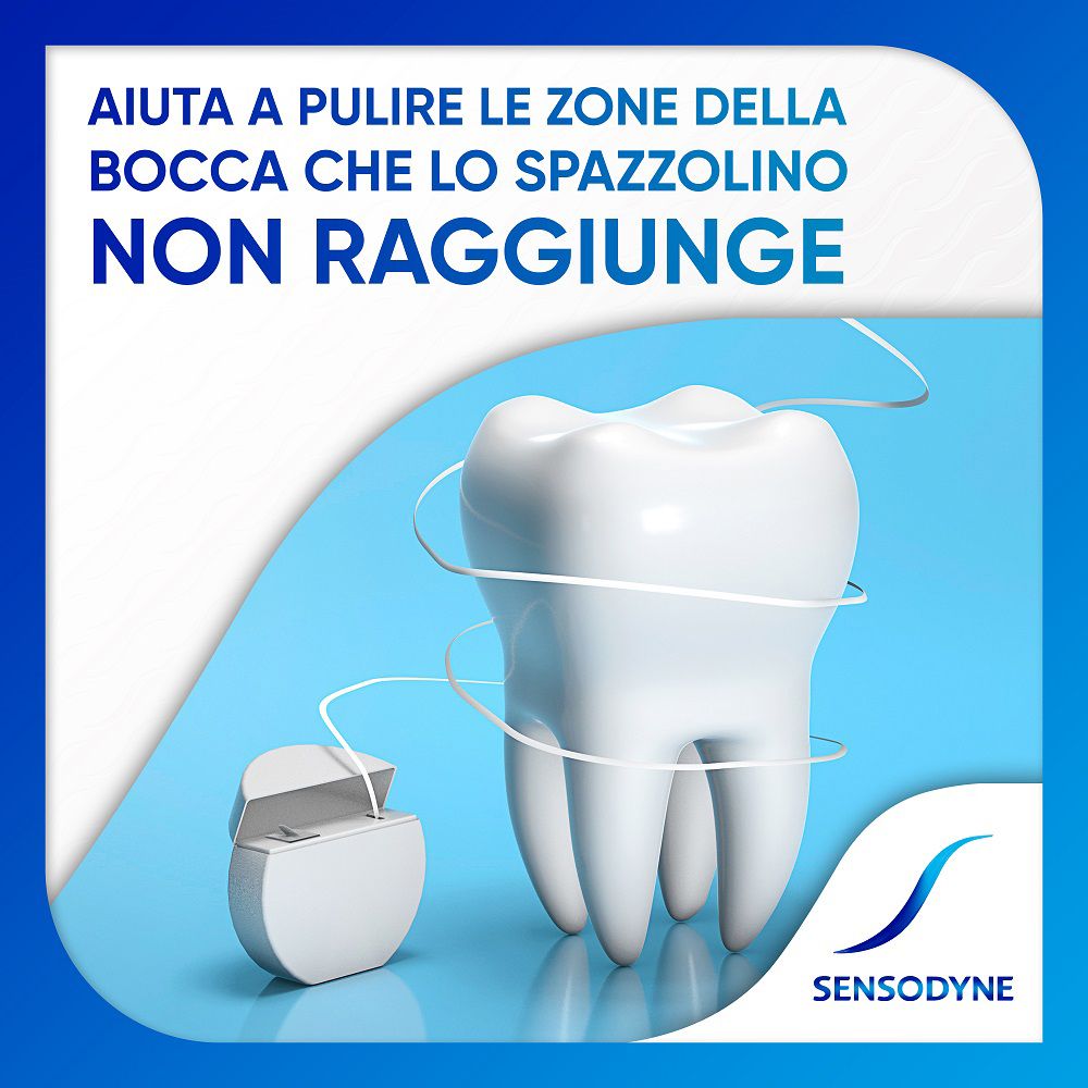 Modèle de dent avec fil dentaire. Logo SENSODYNE ®. Texte : Aide à nettoyer les zones de la bouche que la brosse n'atteint pas.