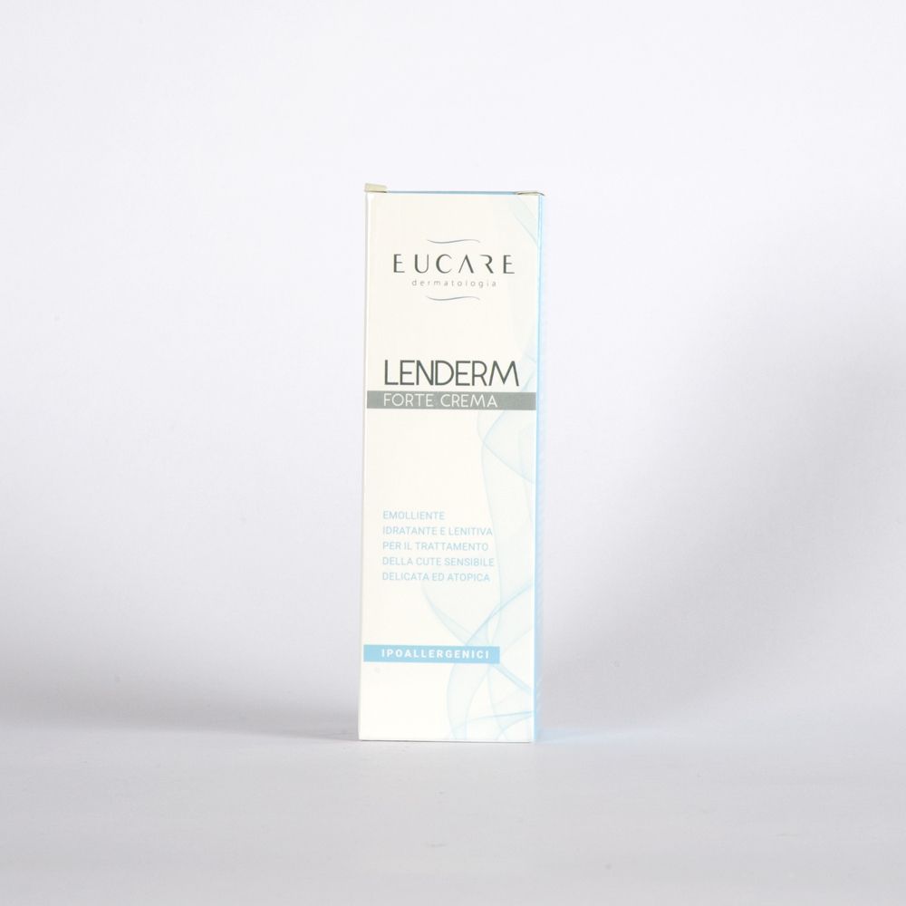 EUCARE Lenderm Forte Cream. Boîte, texte bleu. Inscription: « Lenderm Forte Cream ». Pour peaux sensibles. Hypoallergénique.