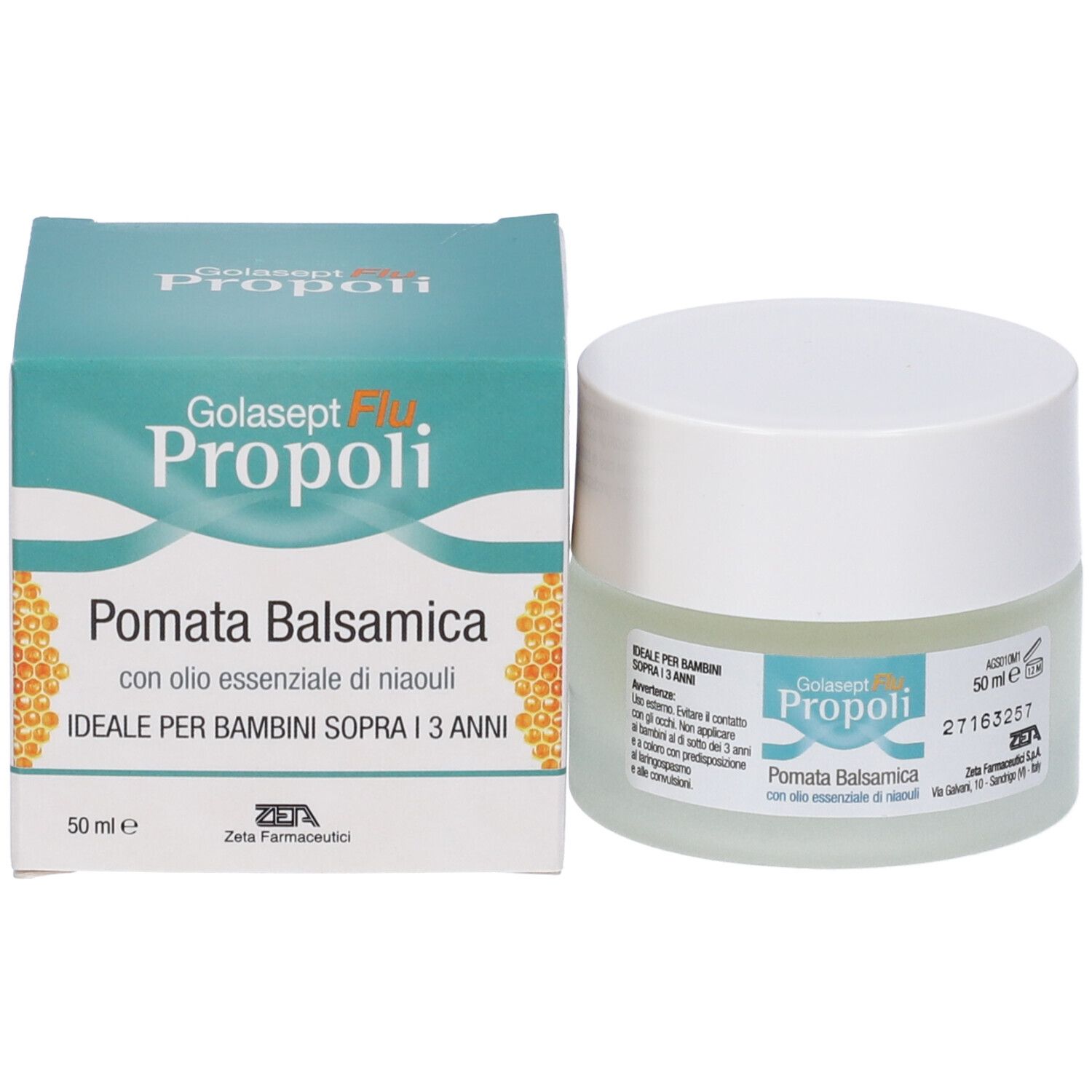 Pot de crème et emballage. Pot avec couvercle blanc, emballage avec nom du produit. 50 ml.