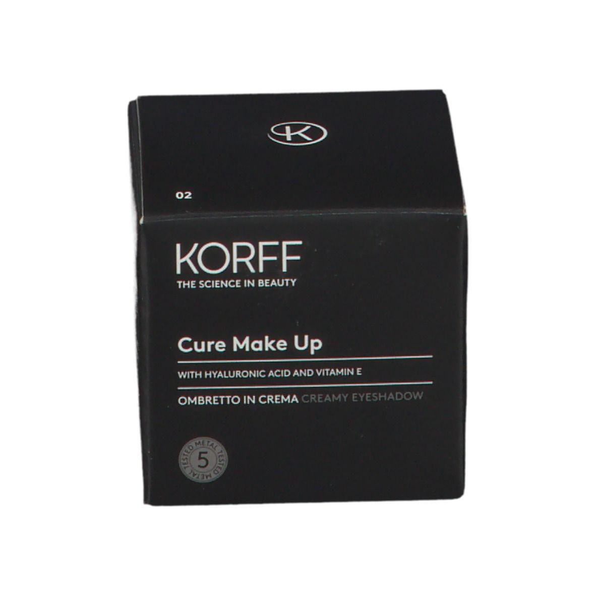 Schwarze Verpackung für KORFF Creme-Lidschatten. Text: KORFF, CURE MAKE UP, Ombretto in Crema. Mit Hyaluronsäure und Vitamin E.