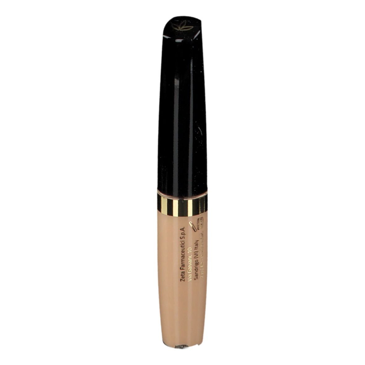 Beige Concealer-Tube mit schwarzem Deckel. Goldener Ring. Aufschrift.