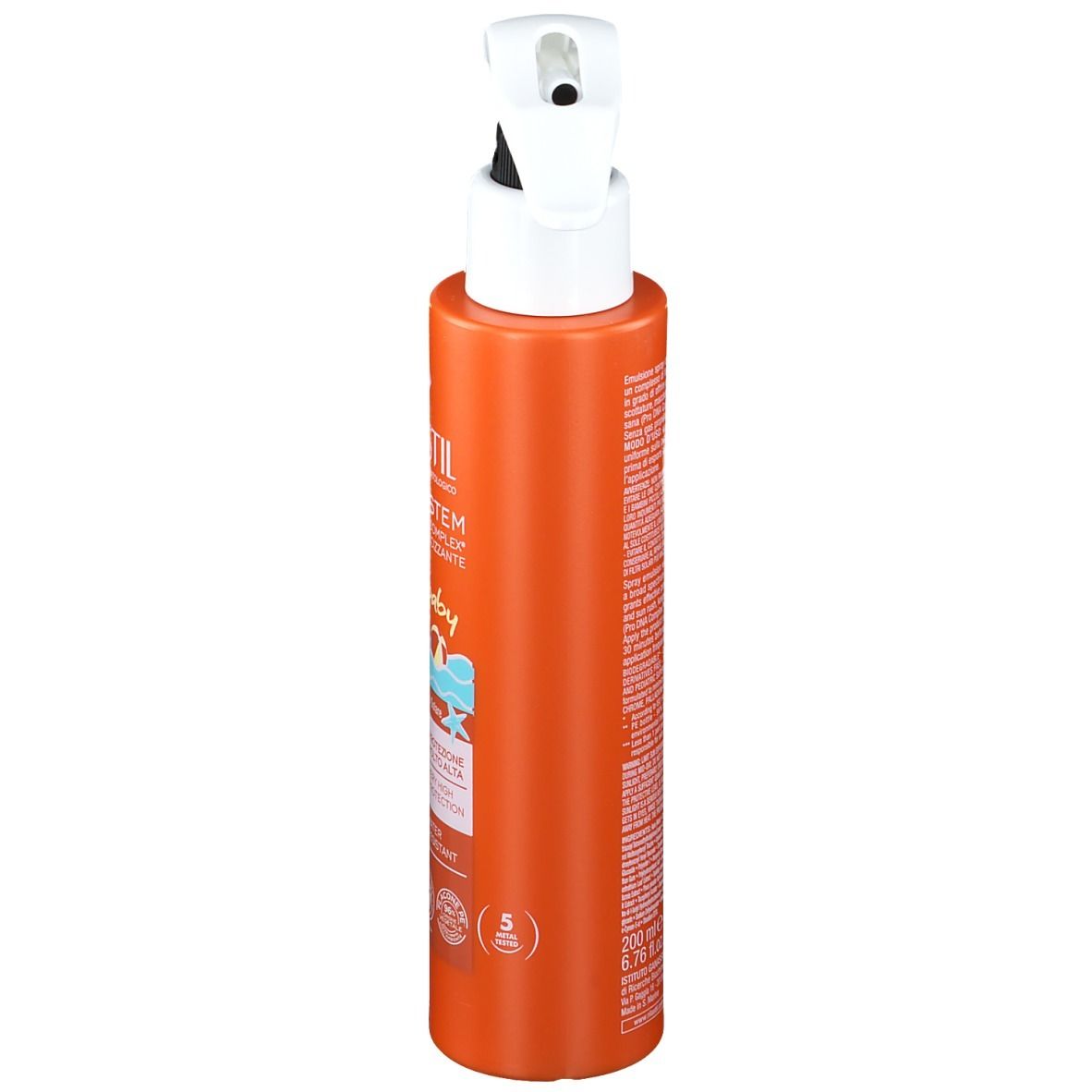 Flacon orange avec vaporisateur blanc. Inscription: RILASTIL Sun System baby. Informations produit sur le côté.