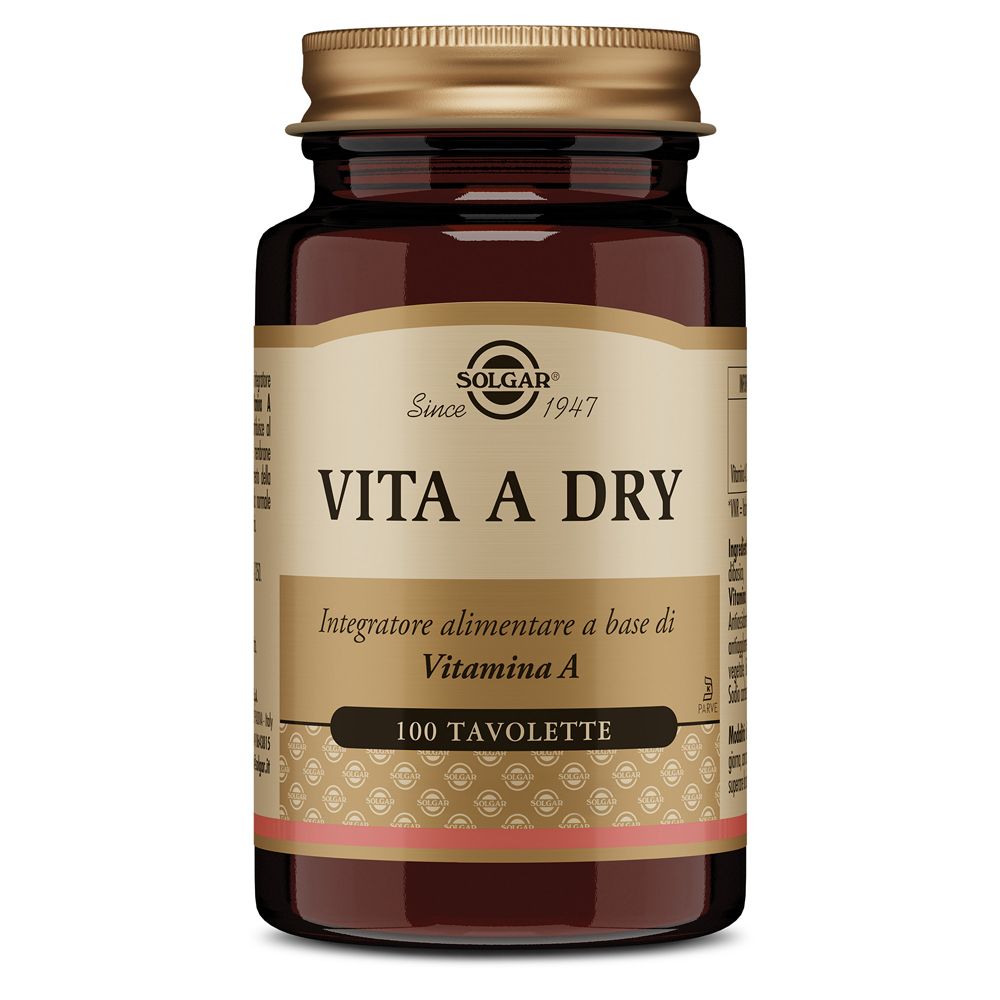Braune Glasflasche mit goldfarbenem Deckel. Aufschrift: SOLGAR Vita A Dry, 100 Tabletten. Braune Tabletten sichtbar.