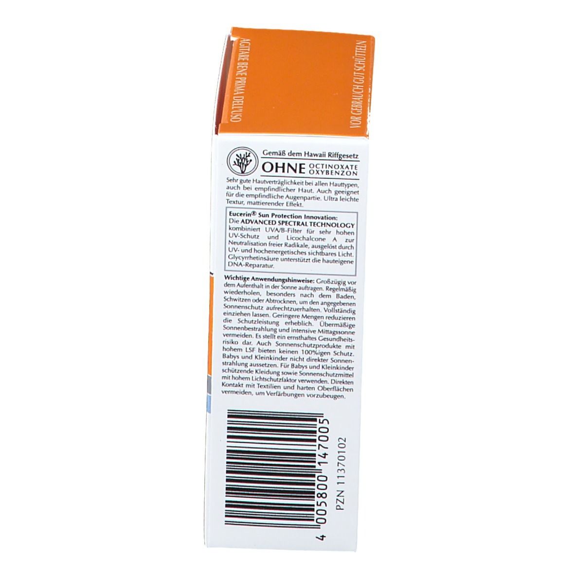 Côté de la boîte blanche. Texte multilingue. Code-barres.