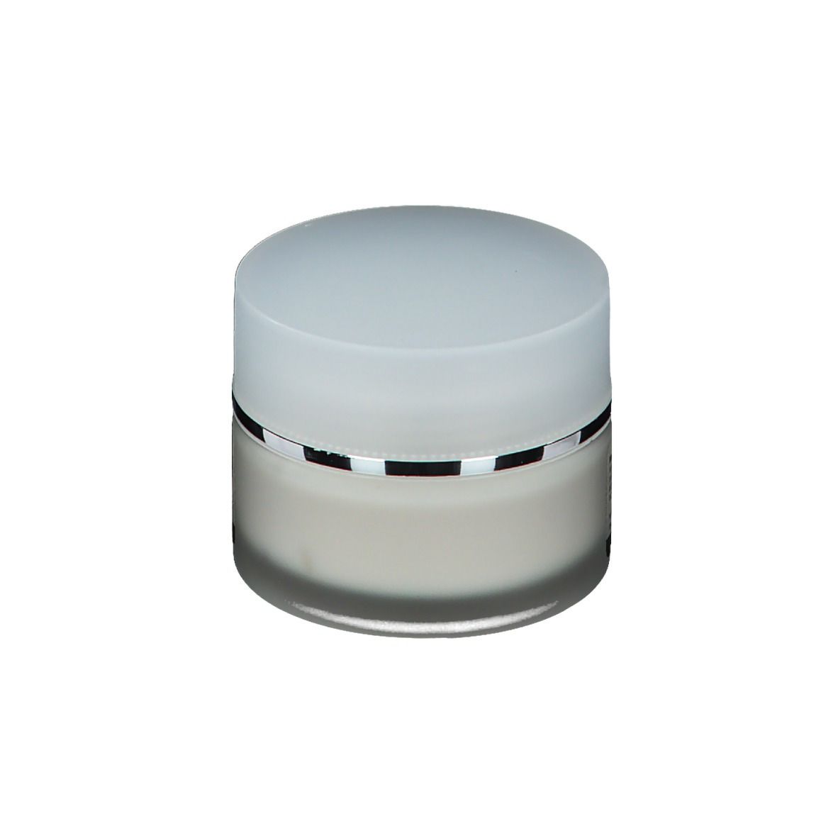 Petit pot de crème avec couvercle blanc et anneau argenté. Récipient en verre avec substance crémeuse.