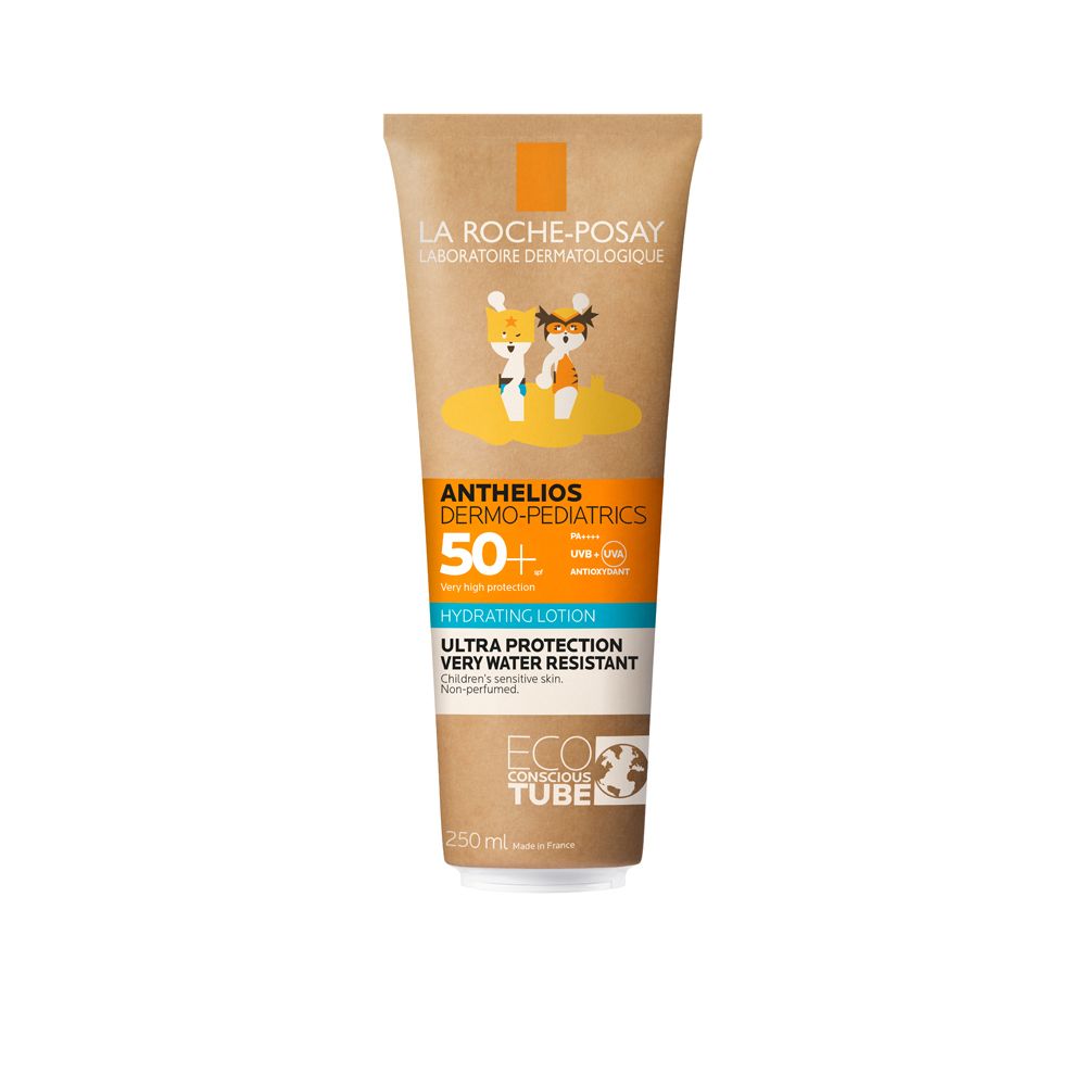 Tube de crème solaire avec nom du produit et illustrations. Accents orange et bleu. Texte: Anthelios Dermo-Pediatrics 50+. Eco-Tube.