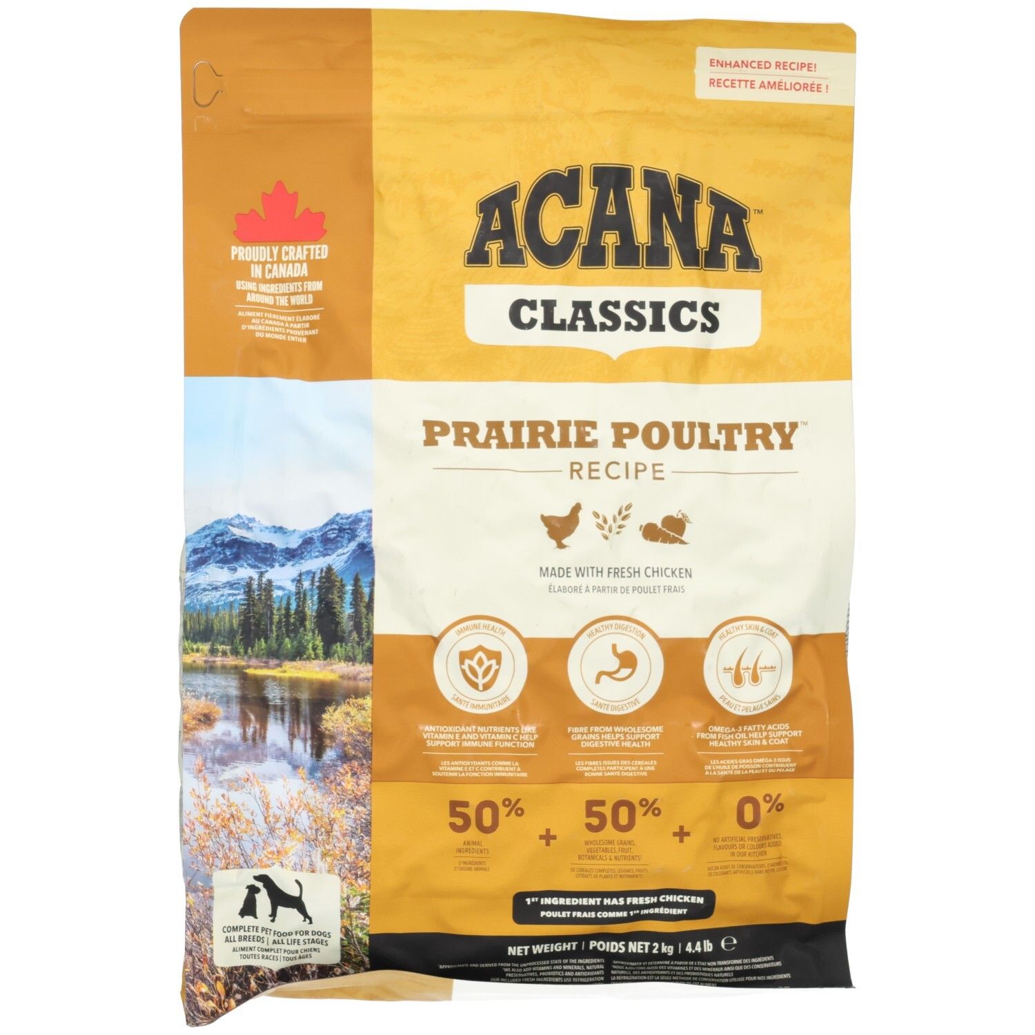 Vorderseite einer Acana Classics Prairie Poultry Rezeptur Hundefutterpackung mit Bild einer Landschaft und Hühnerabbildung.