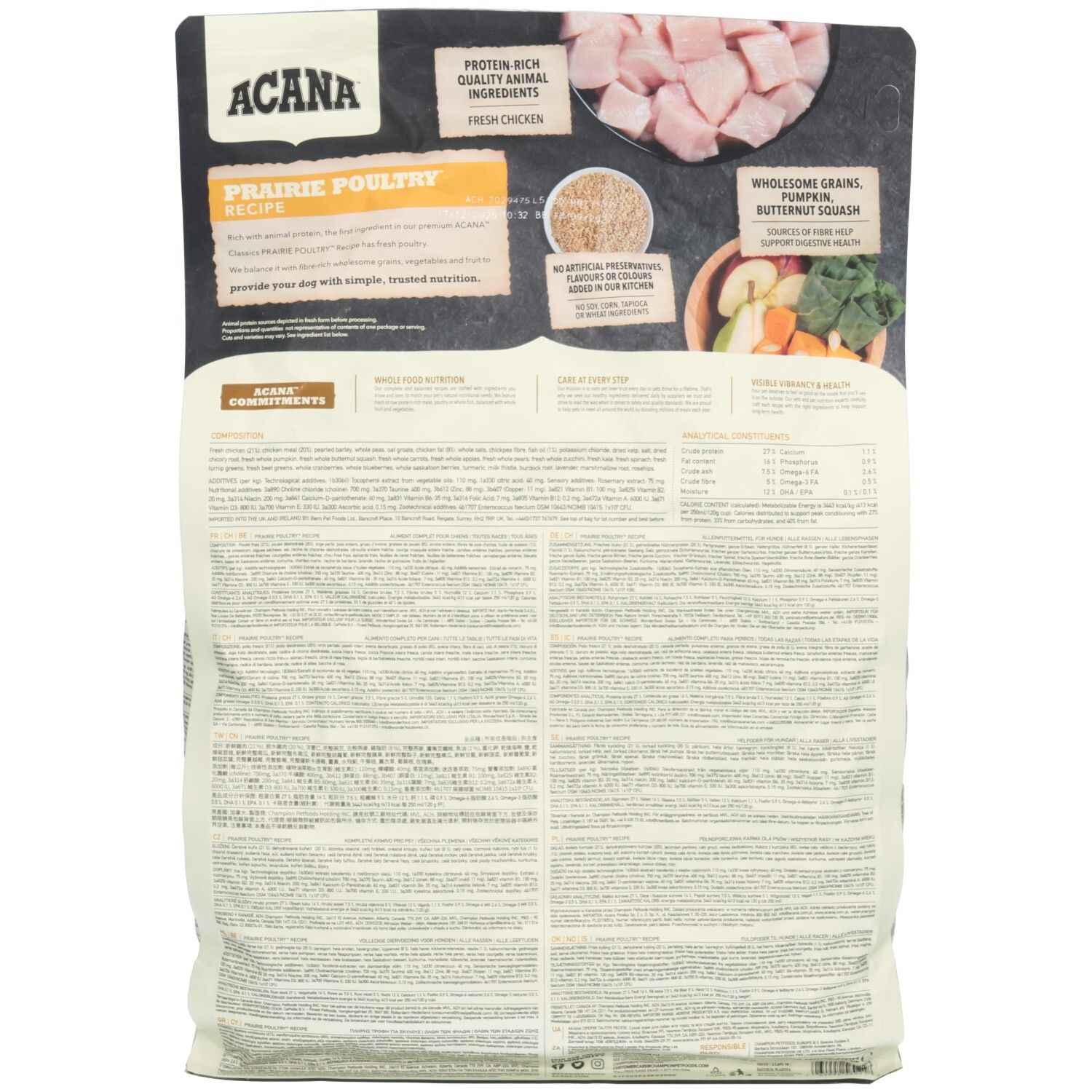 Hinterseite einer Acana Classics Prairie Poultry Rezeptur Hundefutterpackung mit Zutaten und Nährwertinformationen.