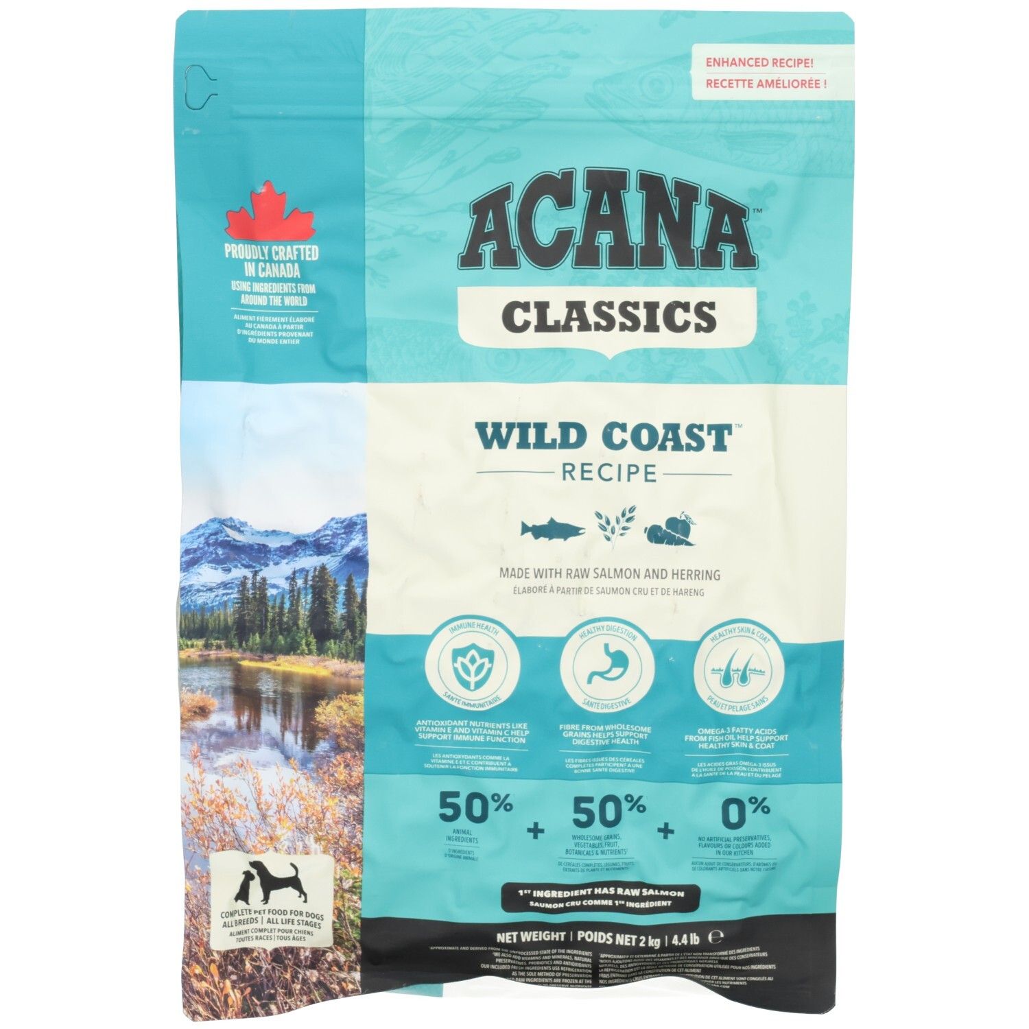 Sac de nourriture pour chien ACANA CLASSICS WILD COAST, recette saumon et hareng. Face avant avec paysage et informations produit.