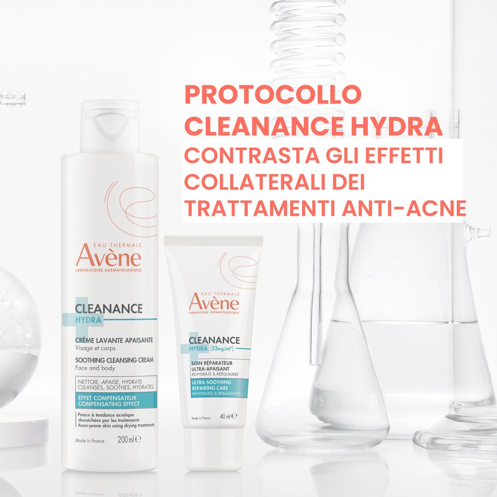 Crème et lotion nettoyante Avène Cleanance Hydra en environnement de laboratoire.