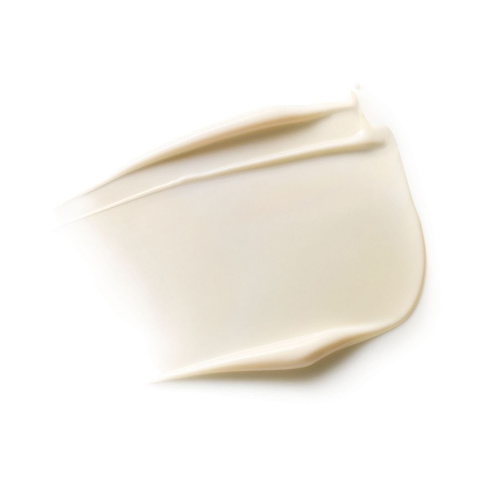 Creme-Klecks auf weißem Hintergrund. Glatte Textur.