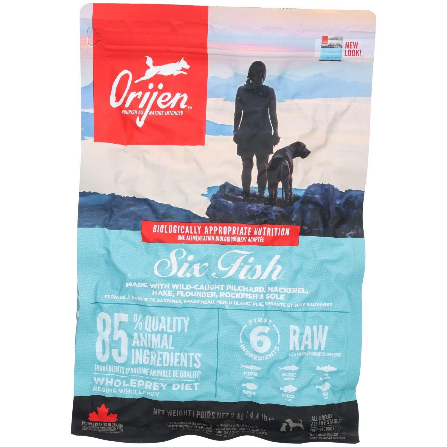 Beutel ORIJEN DOG 6 FISH. Hauptmerkmale: Six Fish, 85% tierische Zutaten, 6 Rohzutaten. Enthält Fischarten. Verpackung mit Frau und Hund.