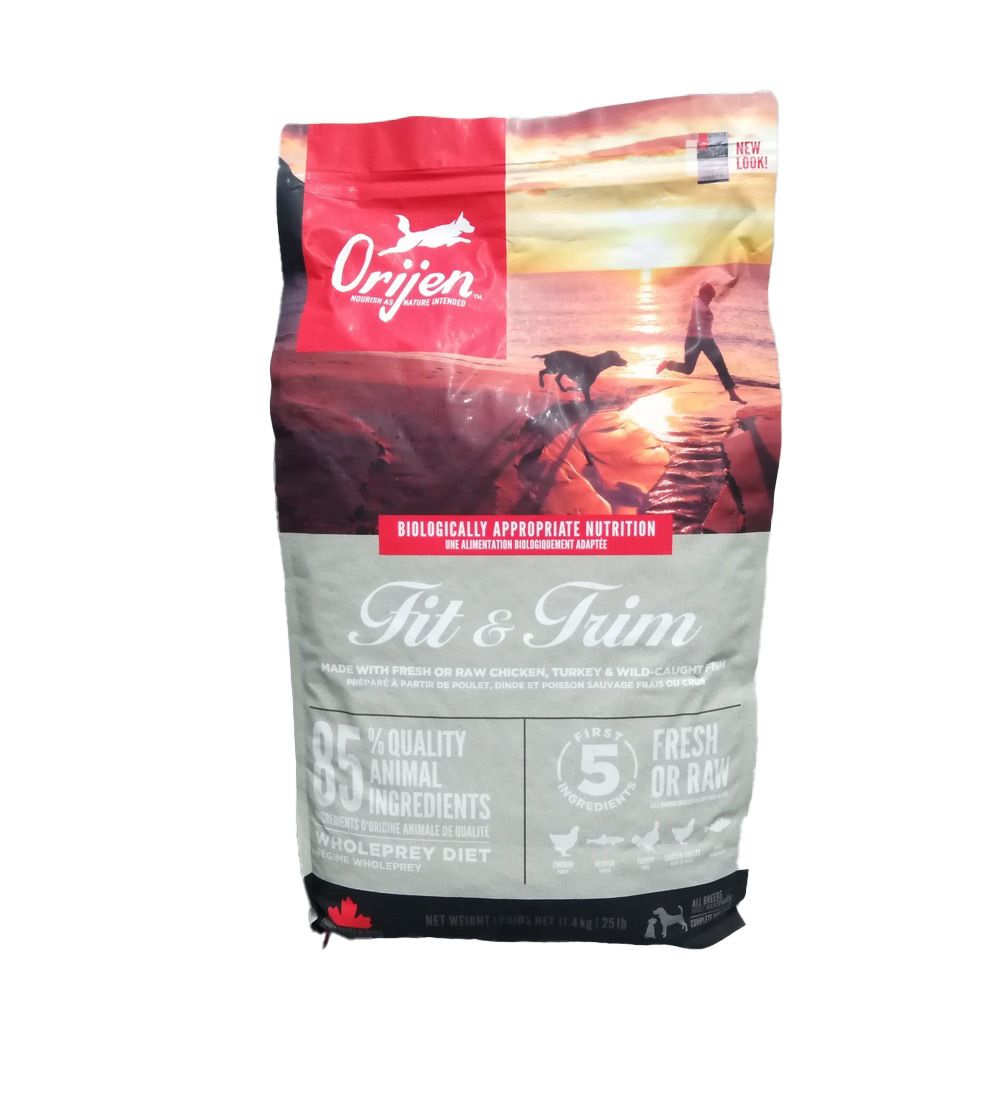 Orijen Fit & Trim Hundefutter-Beutel. Roter und grauer Beutel mit Produktnamen und Abbildungen. 11,4 kg.
