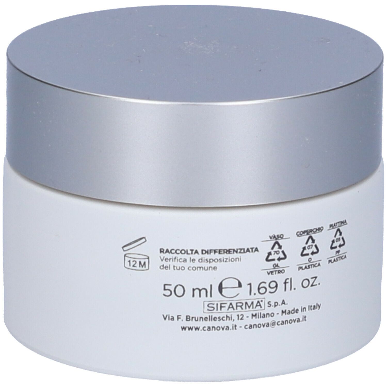 Weißer Cremetiegel mit silbernem Deckel. Aufschrift: 50 ml e 1.69 fl. oz. Text und Symbole. Hergestellt in Italien.