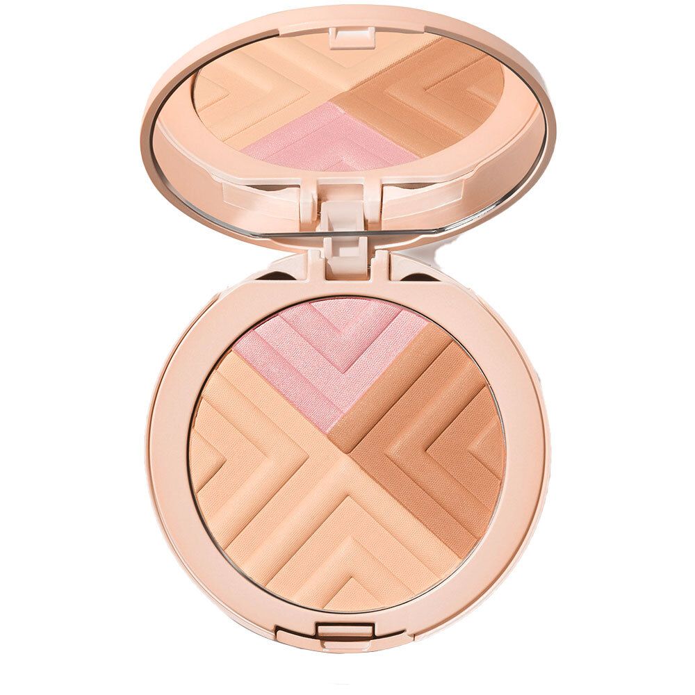 Runder Puderbehälter mit Spiegel. Vier Farbtöne in geometrischem Muster. Deckel geöffnet.