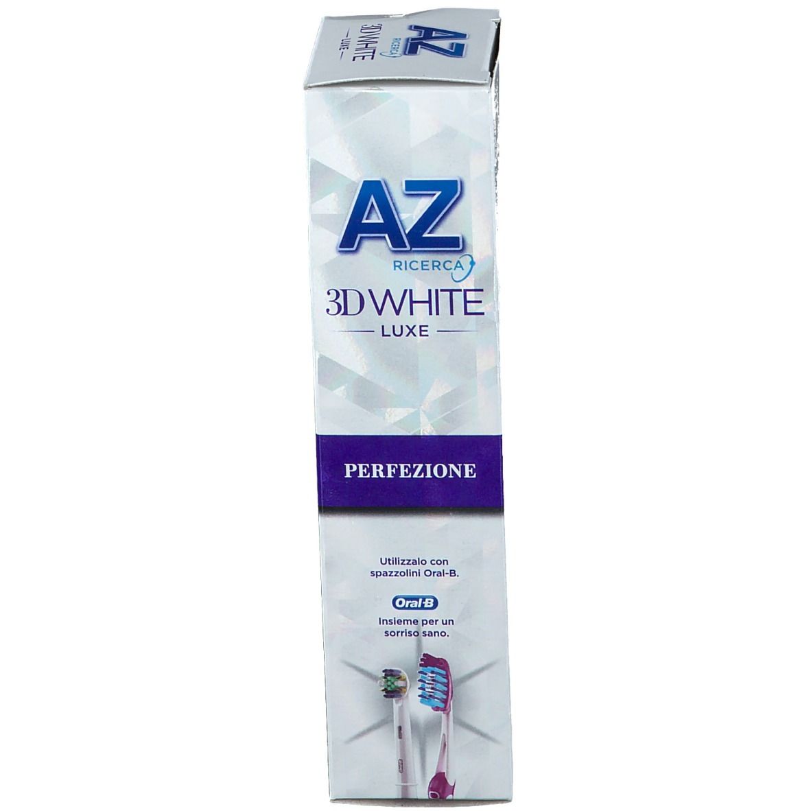 Emballage de dentifrice AZ 3D White Luxe Perfection. Blanc, design bleu. Texte : Perfection. Avec Oral-B.