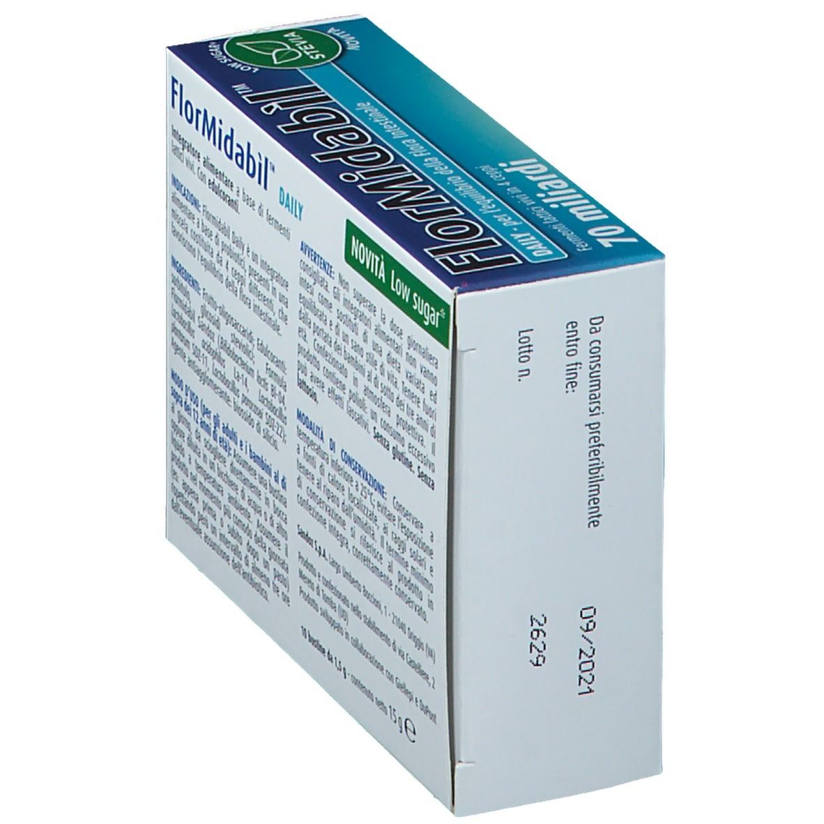 Perspektivische Ansicht der Schachtel. Aufgedrucktes Verfallsdatum.